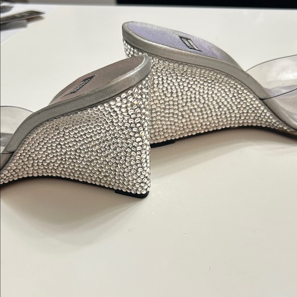 Stuart Weitzman Crystal-Embellished Silver Wedges - Picture 6 of 8